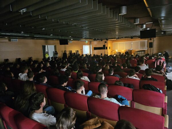 MILI MUOI - L'ESODO DEI MIEI | Montebelluna (TV) | 17/02/24 * scolastica